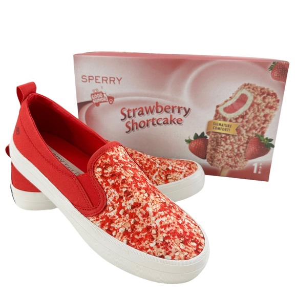 Sperry Crest Strawberry Ice Cream Shortcake Slip-On Sneaker Size 6.5M - Picture 1 of 16
